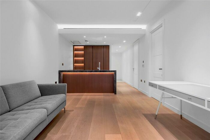 1 Bedroom Flat To Rent In Portugal Street, London, WC2A