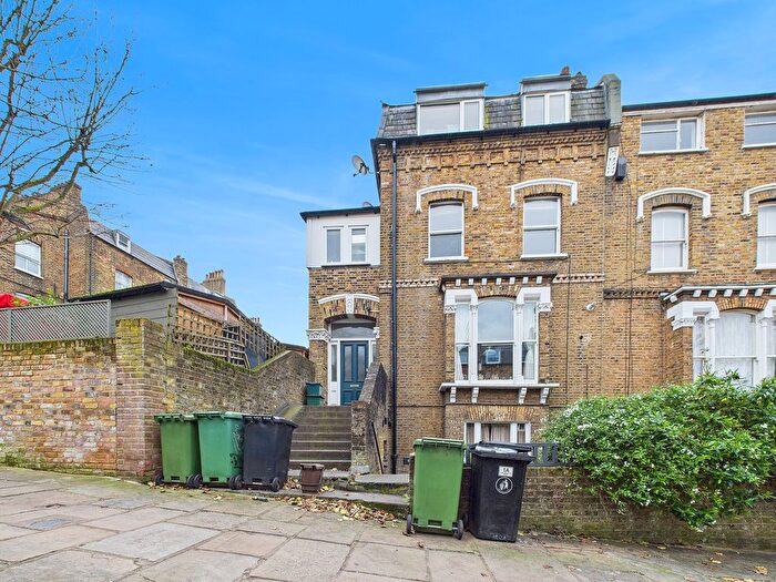 2 Bedroom Maisonette To Rent In Lady Somerset Road, London, NW5
