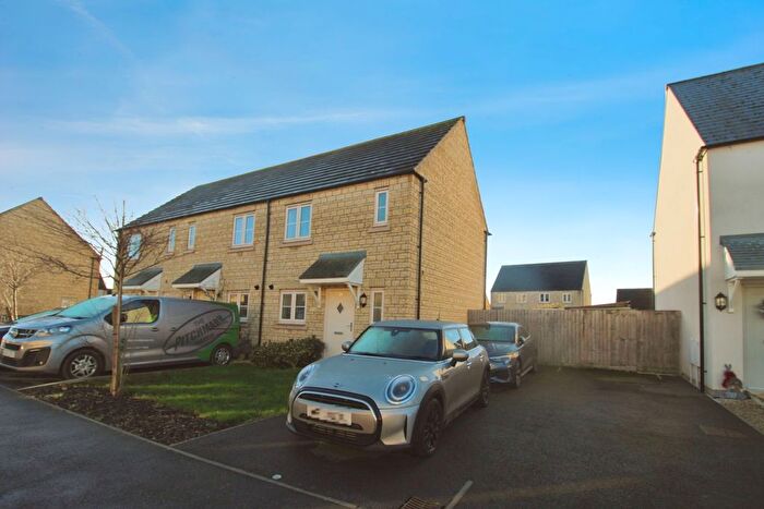 2 Bedroom End Terrace House For Sale In Hitchings, Cricklade, SN6