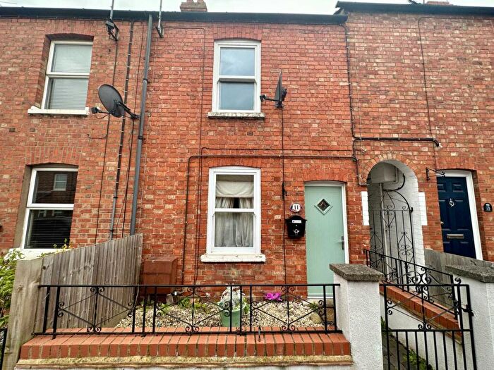 2 Bedroom Semi-Detached House To Rent In Greenfield Road, Newport, MK16
