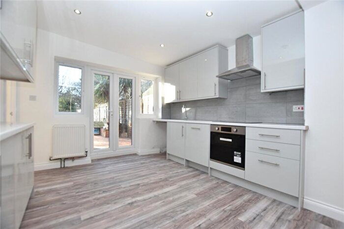 3 Bedroom Apartment To Rent In South Norwood Hill, London, SE25