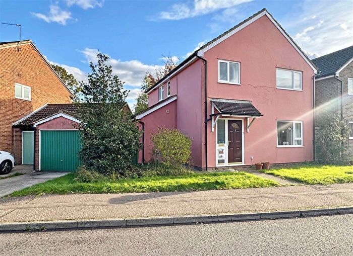 4 Bedroom Detached House For Sale In Derwent Way, White Court, Great Notley, Braintree, CM77