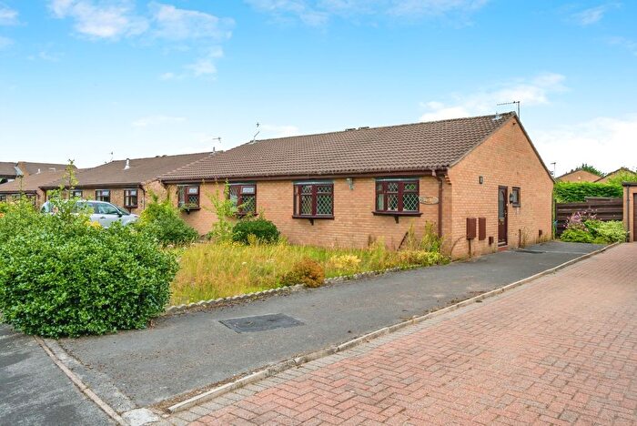 2 Bedroom Bungalow For Sale In Richmond Avenue, Grappenhall, Warrington, Cheshire, WA4