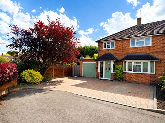3 Bedroom Semi Detached House For Sale In Weldon Close, Church Crookham, Fleet, Hampshire, GU52