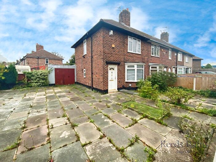 3 Bedroom End Of Terrace House For Sale In Kingsheath Avenue, Liverpool, Merseyside, L14