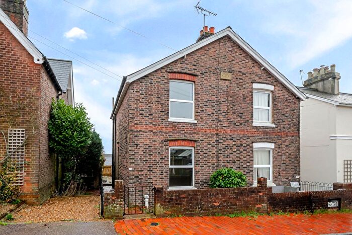 2 Bedroom Semi Detached House For Sale In St. Peters Street, Tunbridge Wells, TN2