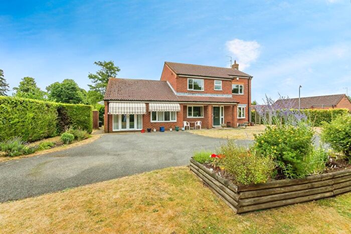 4 Bedroom Detached House For Sale In Mondemont Close, Holbeach, Spalding, PE12