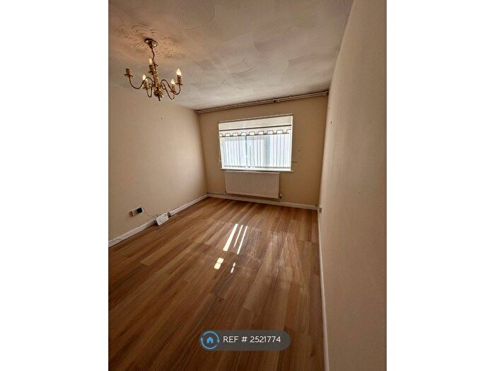 3 Bedroom Bungalow To Rent In Broomhill Close, Red Lodge, Bury St. Edmunds, IP28