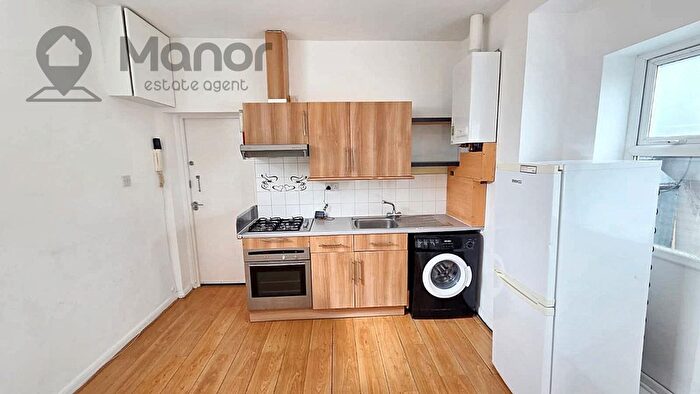 1 Bedroom Studio To Rent In Horns Road, Ilford, IG2
