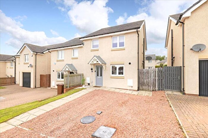 3 Bedroom Semi Detached House For Sale In South Quarry Brae, Gorebridge, EH23