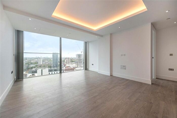 2 Bedroom Flat To Rent In Carrara Tower, Bollinder Place, EC1V