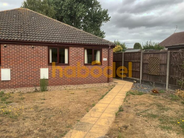 2 Bedroom Bungalow To Rent In Stafford Court, Lowestoft, NR32