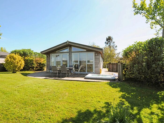 3 Bedroom Lodge For Sale In Havett Road, Dobwalls, Liskeard, PL14