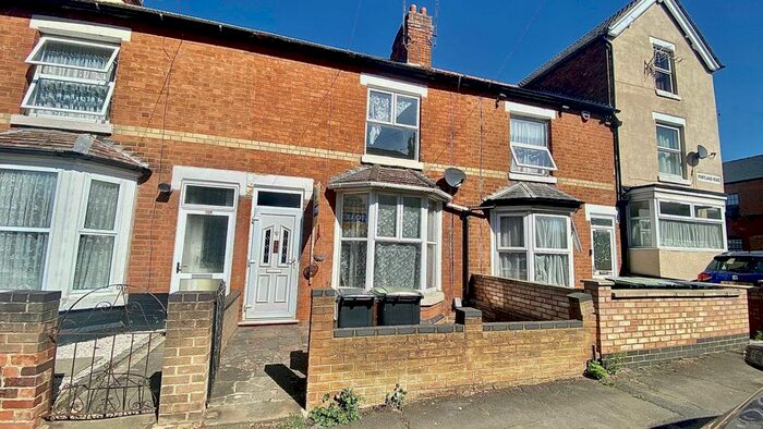 3 Bedroom Terraced House To Rent In Portland Road, Rushden, NN10