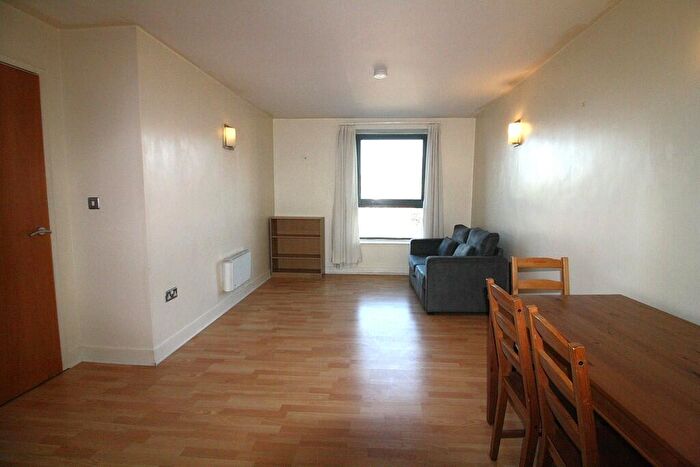 1 Bedroom Apartment For Sale In West One Plaza, Cavendish Street, Sheffield, S3
