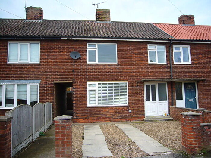 3 Bedroom Terraced House To Rent In St. Lawrence Avenue, Snaith, DN14