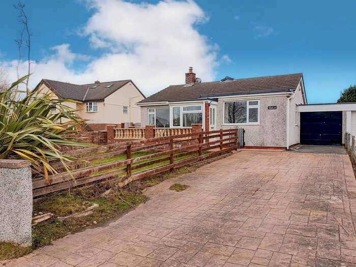 4 Bedroom Bungalow For Sale In Bryn Eithin, Pentre Halkyn, CH8