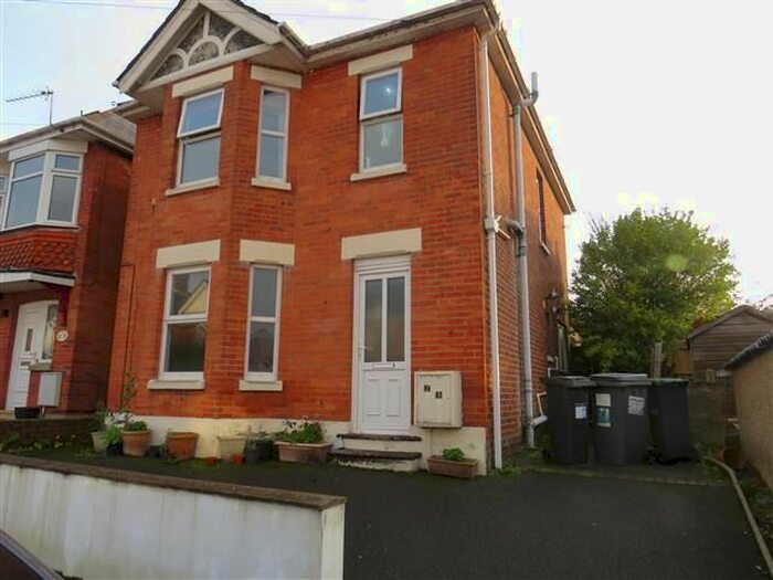 3 Bedroom Property To Rent In Bishop Road, Winton, Bournemouth, BH9