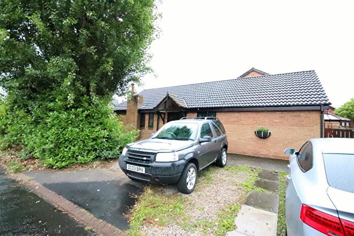 3 Bedroom Detached Bungalow To Rent In Deepdale, Leigh, WN7
