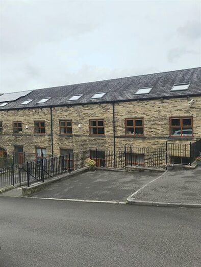 3 Bedroom Terraced House To Rent In Stoney Springs Mill, Burnley Road, Luddendenfoot, HX2