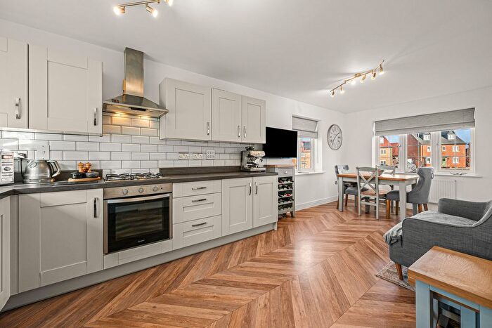 4 Bedroom Detached House For Sale In Fairey Way, Burton Latimer, NN15