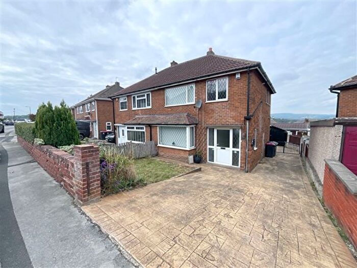 3 Bedroom Semi-detached House For Sale In Concord View Road, Rotherham, S61