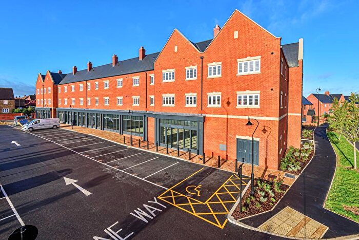 2 Bedroom Apartment To Rent In Brackley, Helene Close, NN13