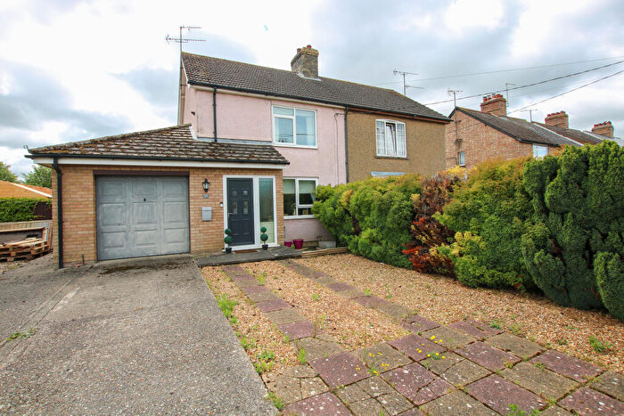 3 Bedroom Semi-Detached House To Rent In Murfitts Lane, Fordham, CB7