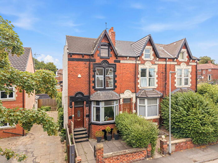 4 Bedroom Terraced House For Sale In Lucy Avenue, Leeds, LS15