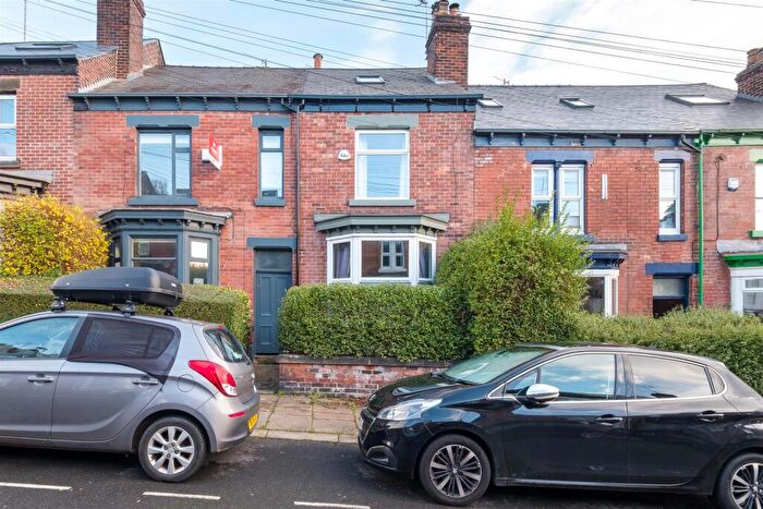 4 Bedroom Terraced House For Sale In Wadbrough Road, Botanical Gardens, S11
