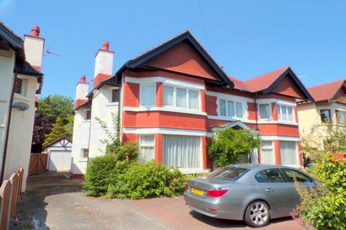 Studio To Rent In Waterpark Road, Birkenhead, CH42