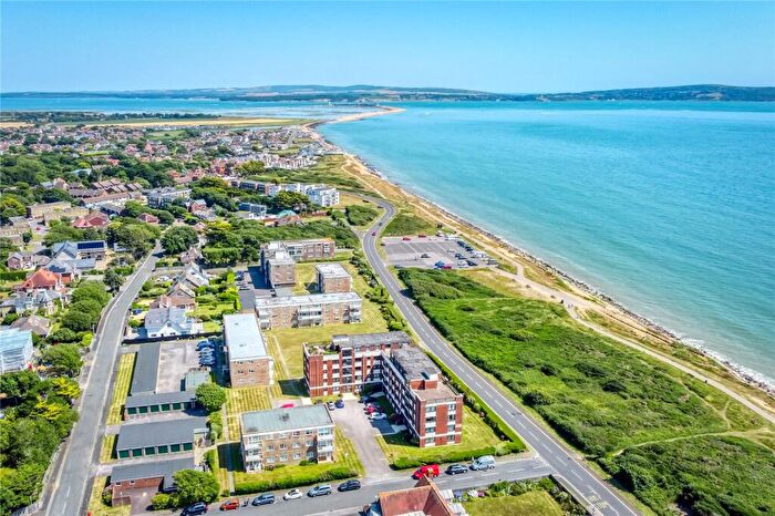 3 Bedroom Apartment For Sale In Solent Court, Cornwallis Road, Lymington, Hampshire, SO41