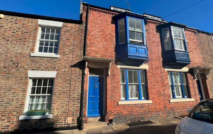 5 Bedroom Terraced House To Rent In Hallgarth Street, Durham, DH1