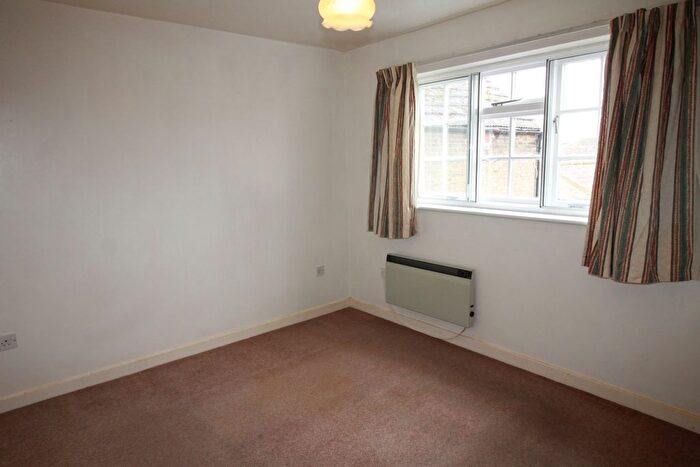 1 Bedroom Flat To Rent In Tudor Court, Godmanchester, PE29