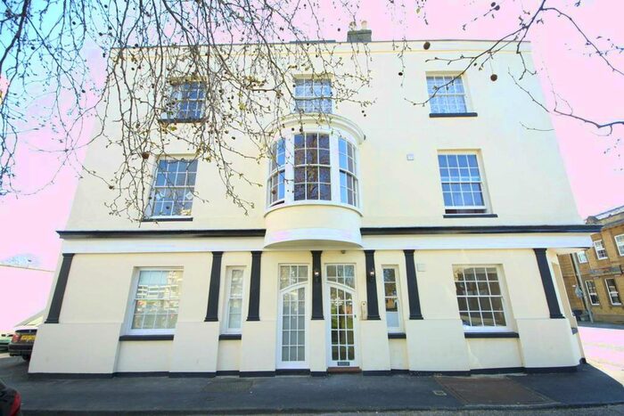 1 Bedroom Flat To Rent In The Roundhouse, Bernard Street, Southampton, SO14