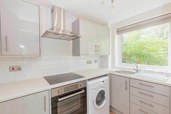 1 Bedroom Flat To Rent In Southfield Park, East Oxford, OX4