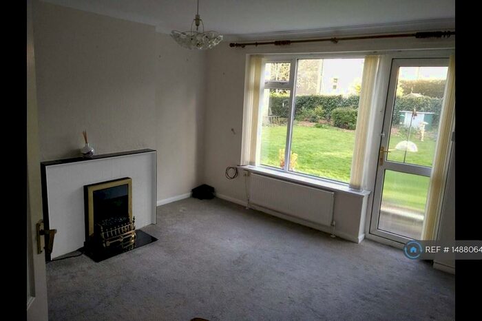 1 Bedroom Flat To Rent In Sharrow Lane, Sheffield, S11