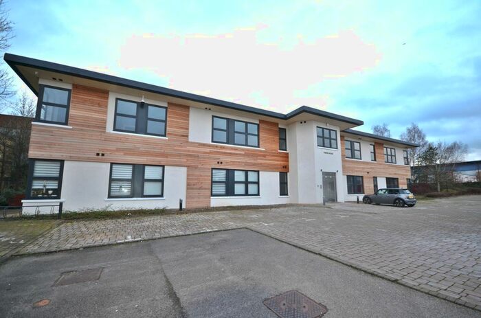1 Bedroom Flat To Rent In Tamar House, Brants Bridge, Bracknell, RG12