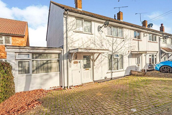 Semi-Detached House To Rent In Shephall Way, Stevenage, Hertfordshire, SG2