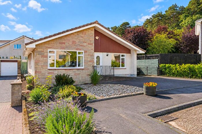 4 Bedroom Detached Bungalow For Sale In Oxcars Drive, Dalgety Bay, KY11