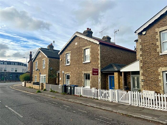 2 Bedroom Semi-Detached House For Sale In Kings Road, Kingston Upon Thames, KT2