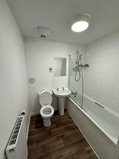2 Bedroom Apartment To Rent In Flat, New Mart Place, Edinburgh, EH14