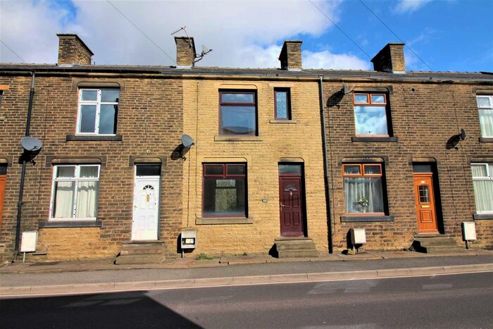 2 Bedroom Terraced House To Rent In Commercial Road, Skelmanthorpe, HD8