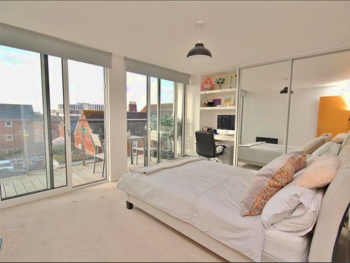 2 Bedroom Apartment To Rent In Seldown Lane, Poole, BH15