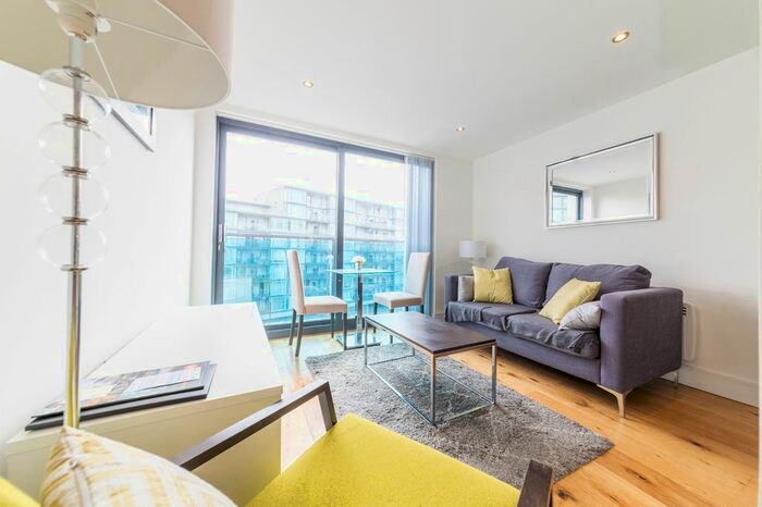 Studio To Rent In Trident House, Station Road, Hayes, Middlesex, UB3