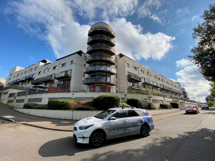2 Bedroom Flat To Rent In Lochburn Gate, Maryhill, Glasgow, G20