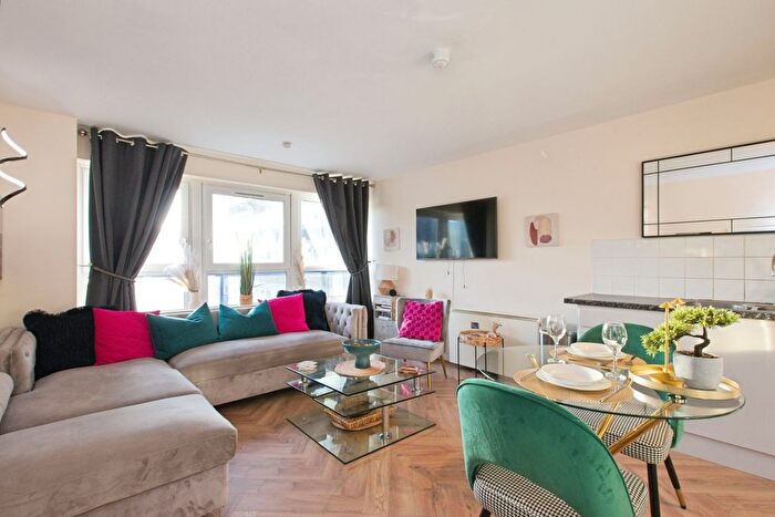 1 Bedroom Flat For Sale In Calderwood Street, London, SE18