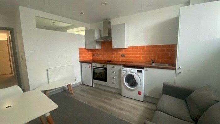 1 Bedroom Flat To Rent In Springfield Street, Barnsley, South Yorkshire, S70