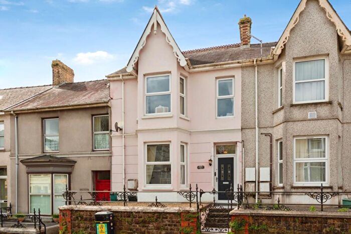 4 Bedroom Terraced House For Sale In Waterloo Terrace, Carmarthen, Carmarthenshire, SA31