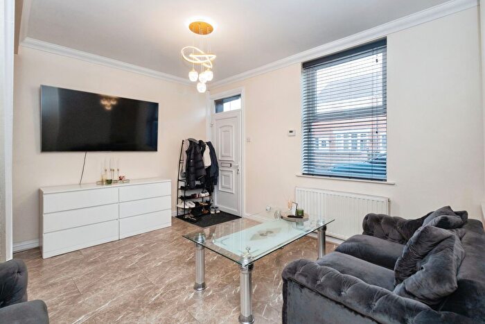 2 Bedroom Terraced House For Sale In Anglesey Road, Ashton-Under-Lyne, Lancashire, OL7